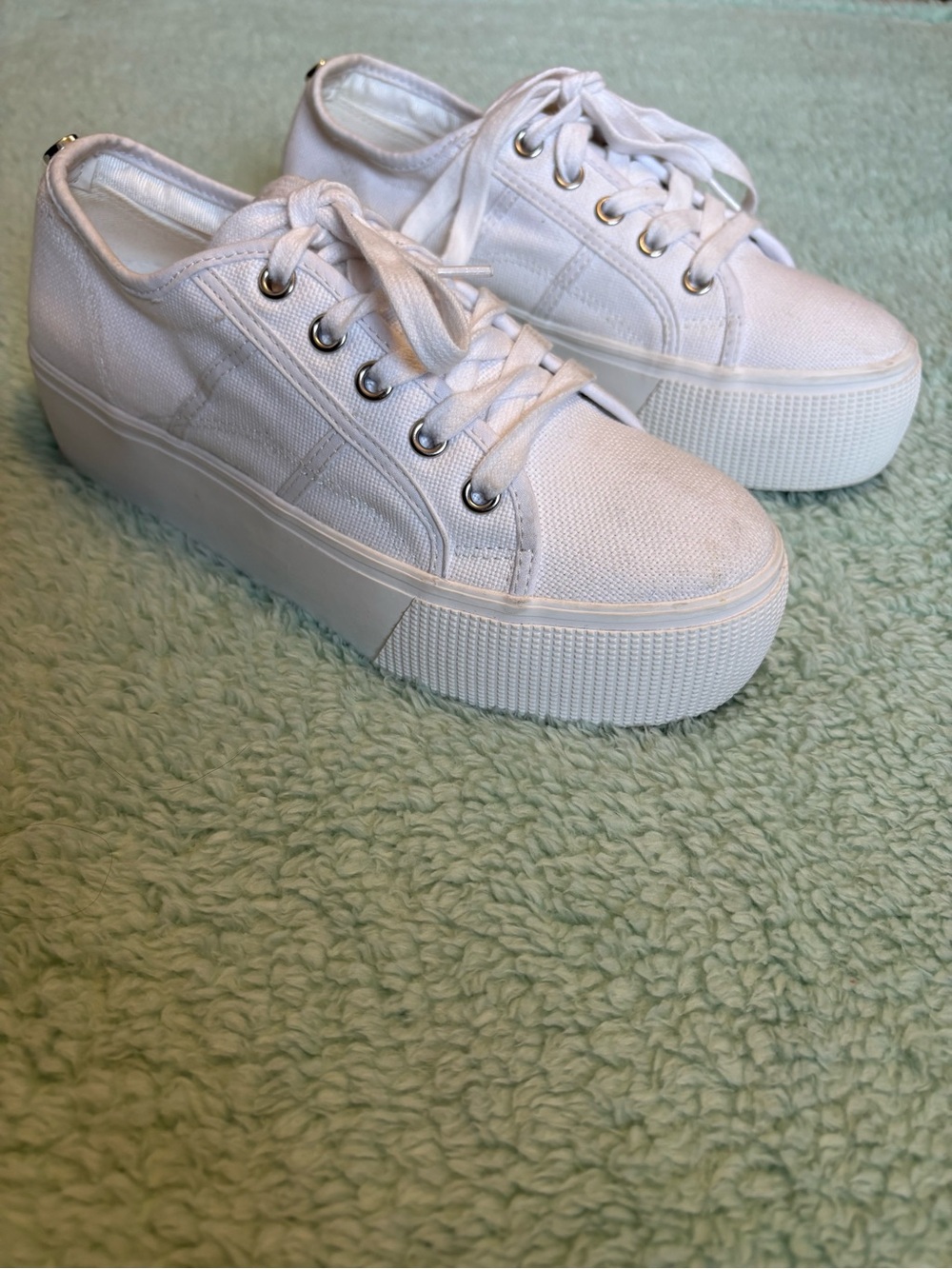 Steve Madden White Platform Sneakers Canvas Lace-Up Shoes Size 6.5